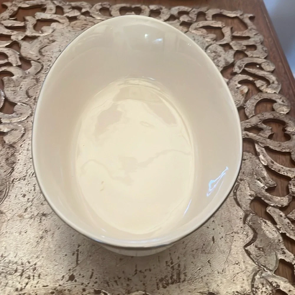 Lenox moonspun serving bowl - Picture 2 of 3